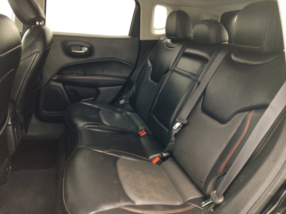 Used 2017 Jeep Compass Trailhawk w/ Leather Interior Group image 18