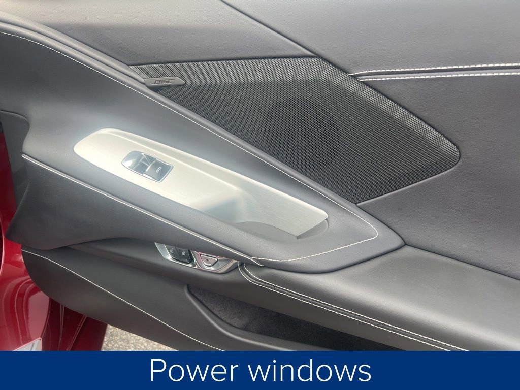 Used 2020 Chevrolet Corvette Stingray image 28