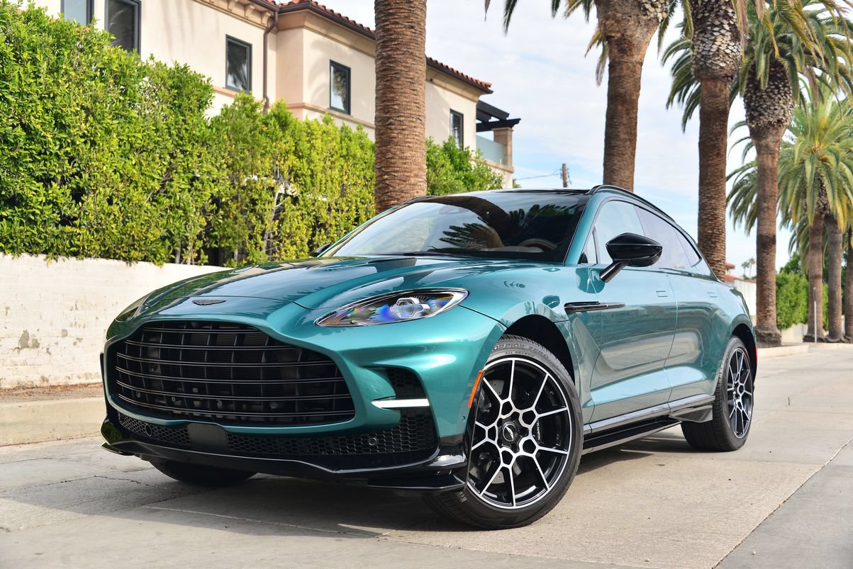 Used 2023 Aston Martin DBX 707 AWD/4WD image 12