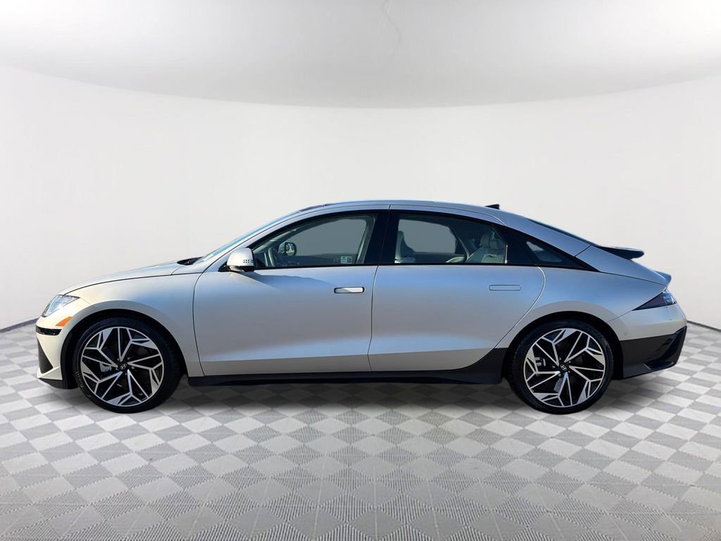 Used 2025 Hyundai Ioniq 6 Limited image 8