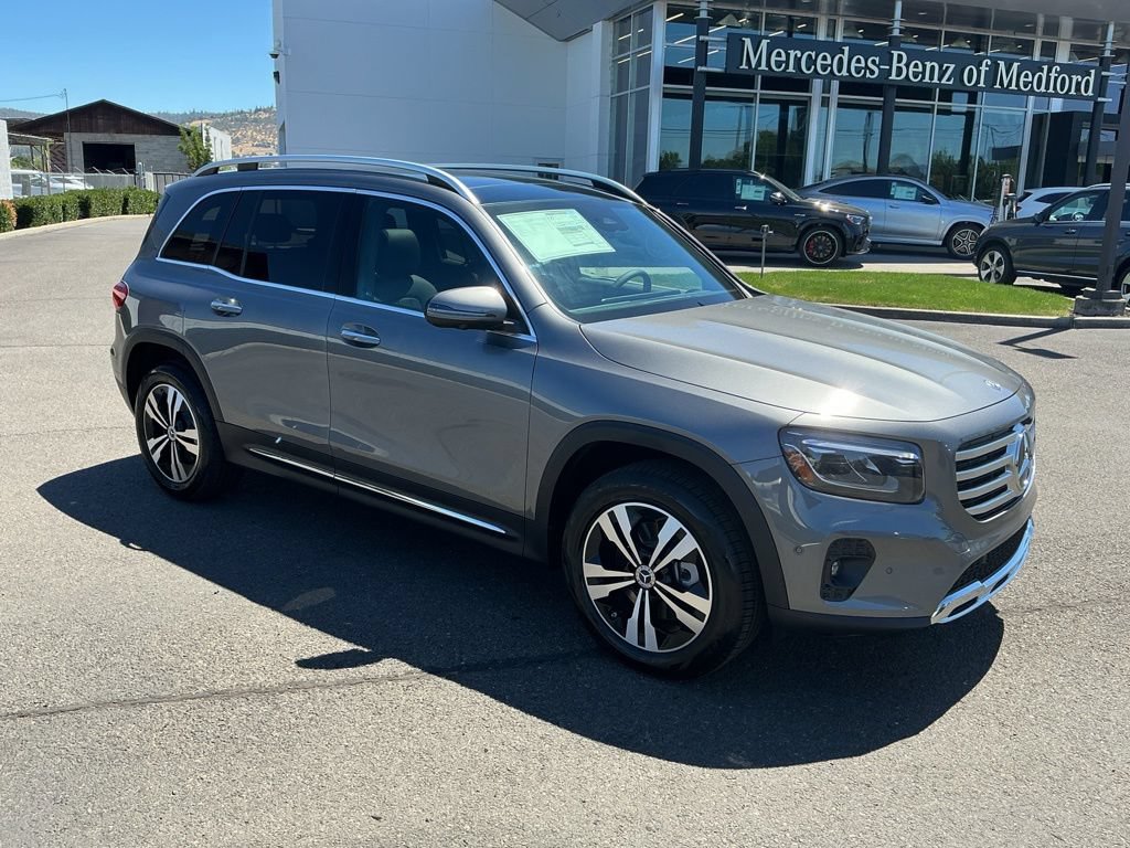 New 2026 Mercedes-Benz GLB 250 4MATIC image 6