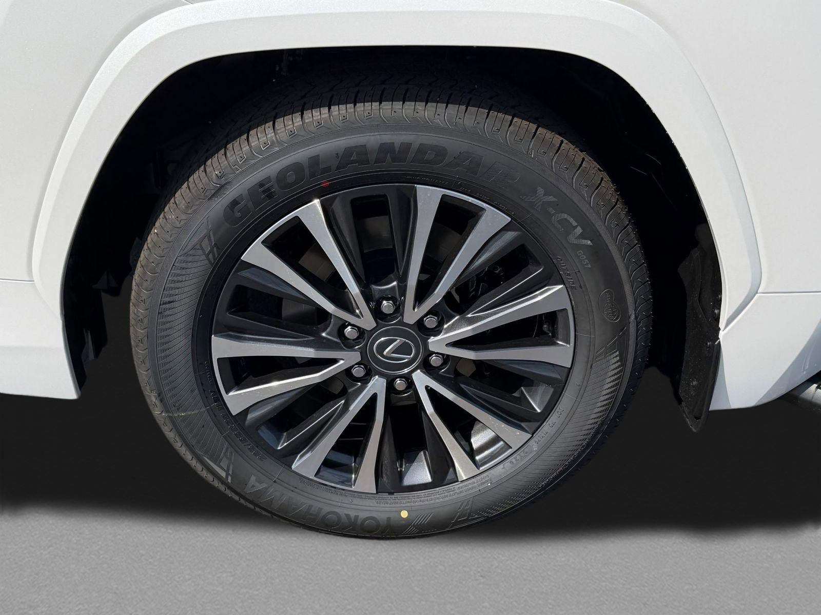 New 2026 Lexus LX 600 4WD w/ Premium Package image 12
