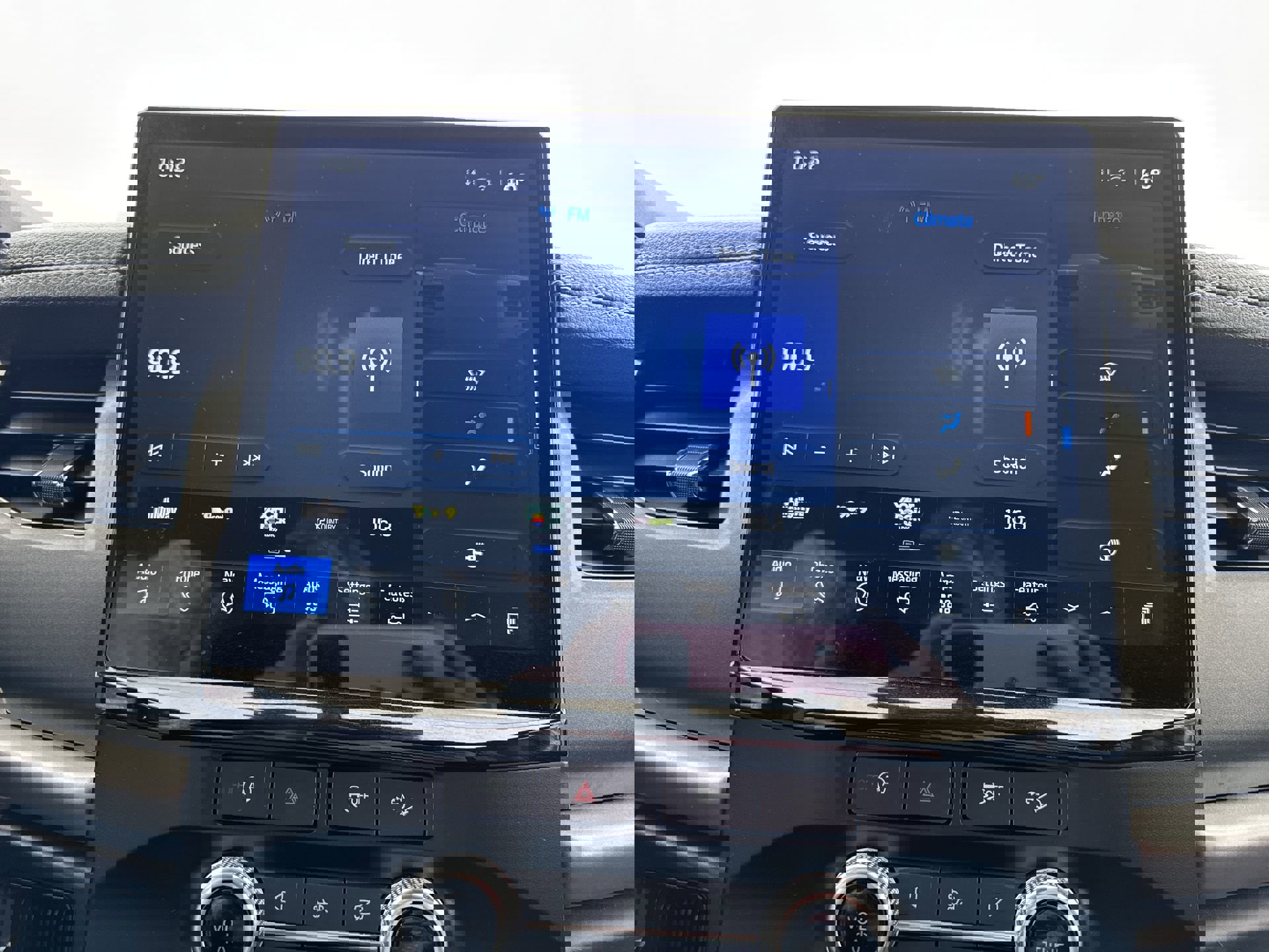 Used 2024 Ford Expedition Max XLT image 16