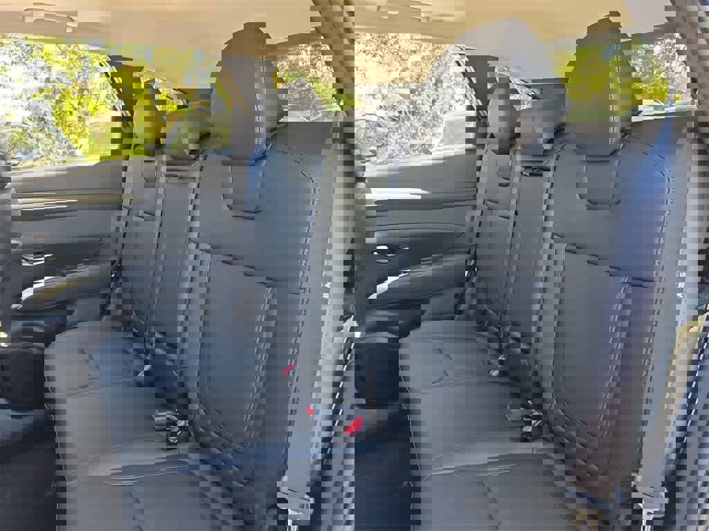 New 2025 Hyundai Tucson SEL image 19