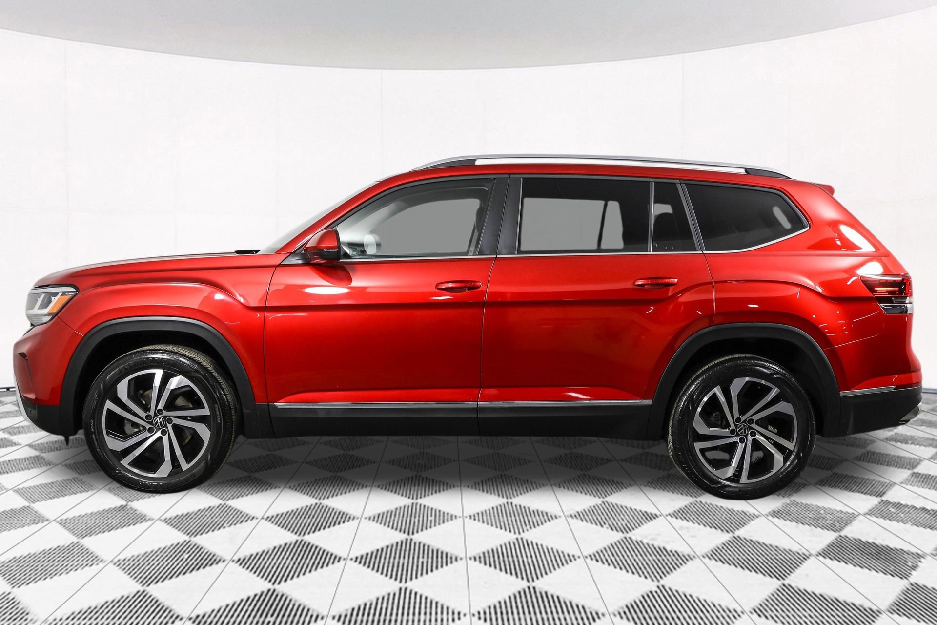 Certified 2022 Volkswagen Atlas SEL image 22