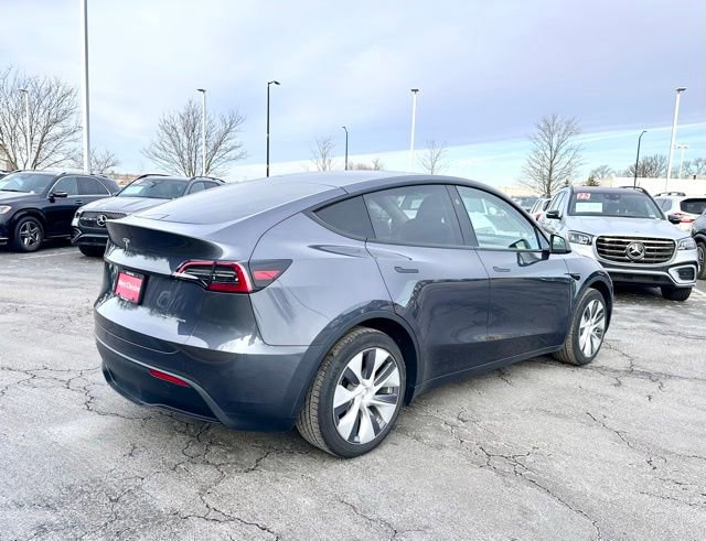 Used 2023 Tesla Model Y Long Range image 9
