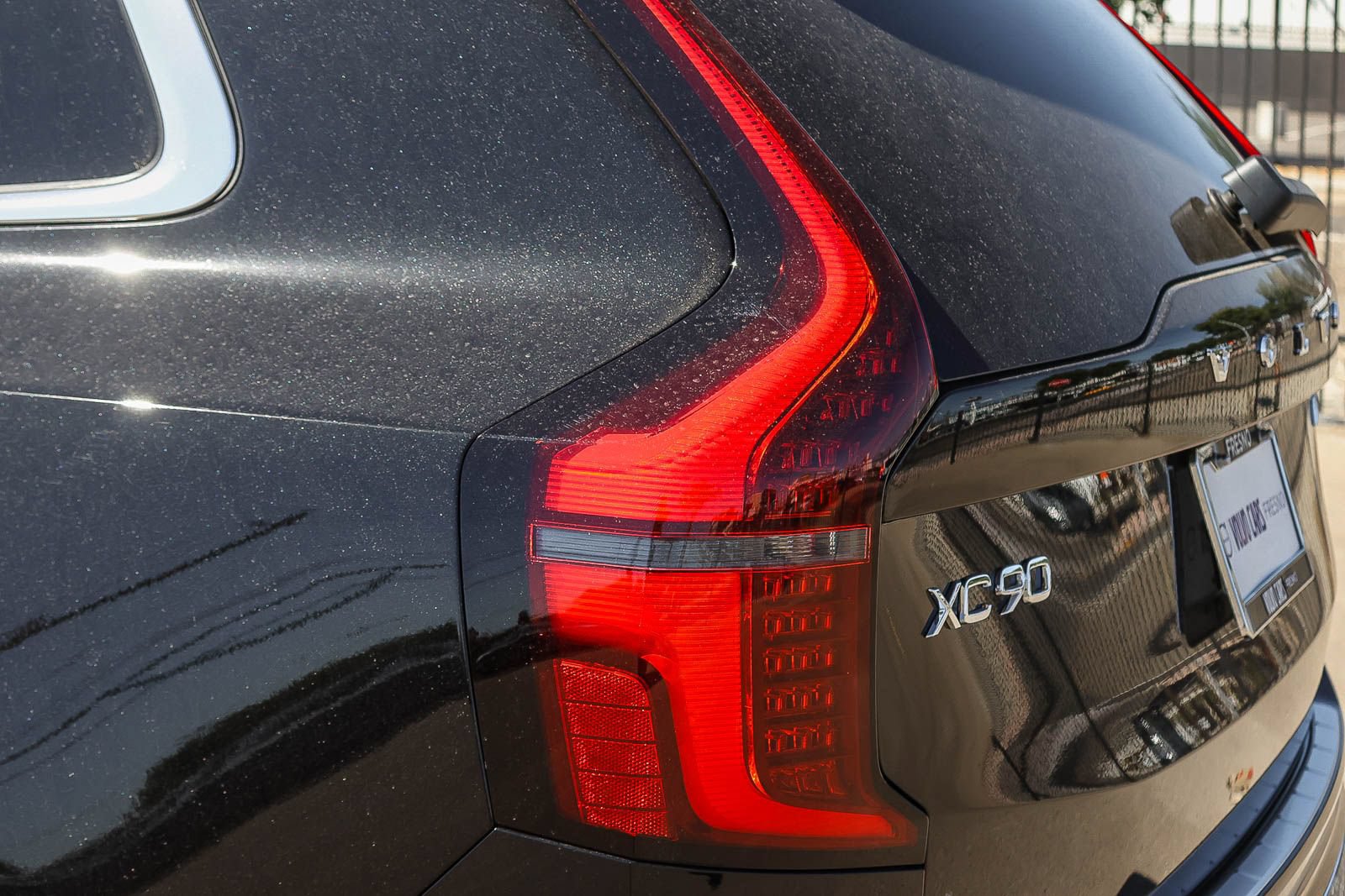 New 2026 Volvo XC90 B6 Plus w/ Protection Package AWD/4WD image 11