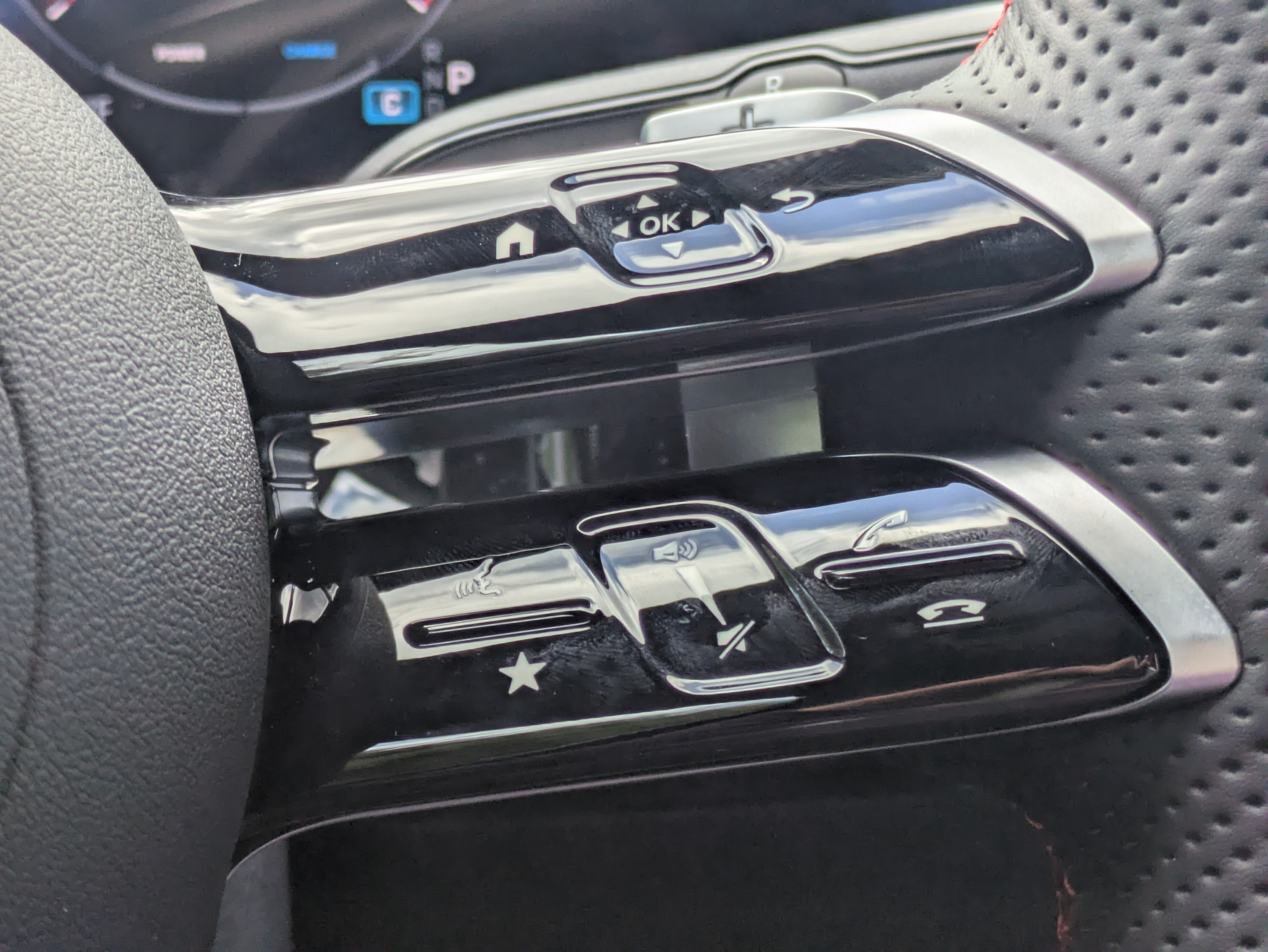 New 2026 Mercedes-Benz GLA 250 4MATIC image 25