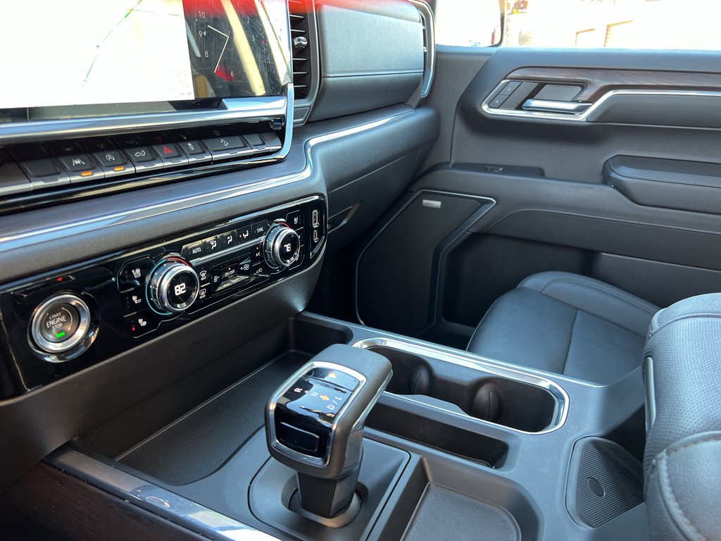 Used 2023 GMC Sierra 1500 SLT w/ SLT Premium Package image 31