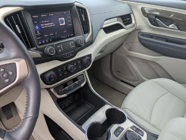 Used 2022 GMC Terrain Denali w/ Denali Premium Package AWD/4WD image 22