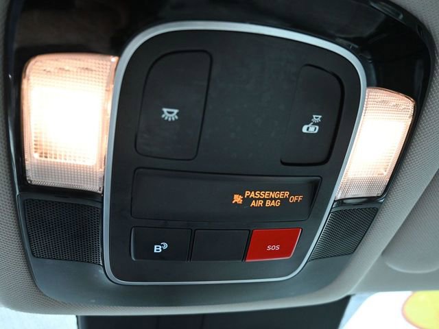 Used 2025 Hyundai Sonata SEL FWD image 36