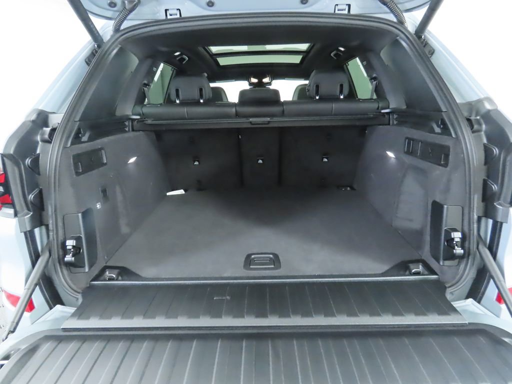 New 2026 BMW X5 xDrive40i w/ Executive Package image 29