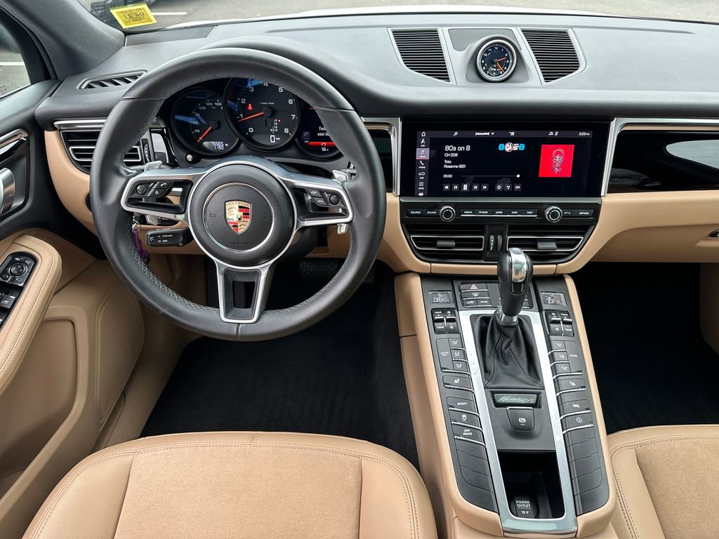 Used 2019 Porsche Macan AWD/4WD image 16