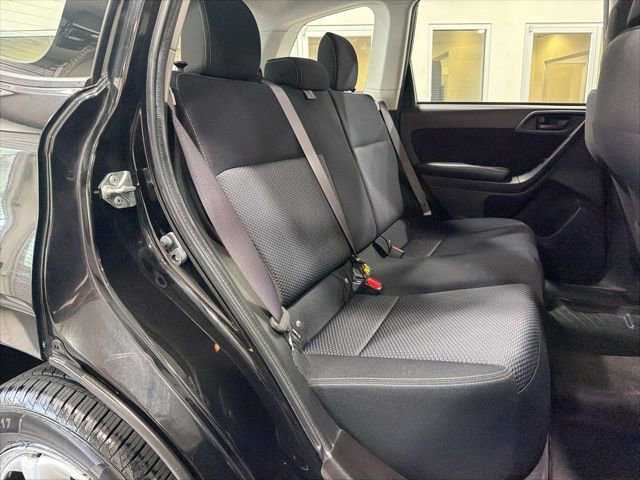 Used 2016 Subaru Forester 2.5i image 28