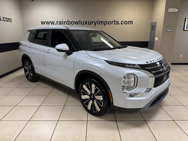 New 2025 Mitsubishi Outlander SE