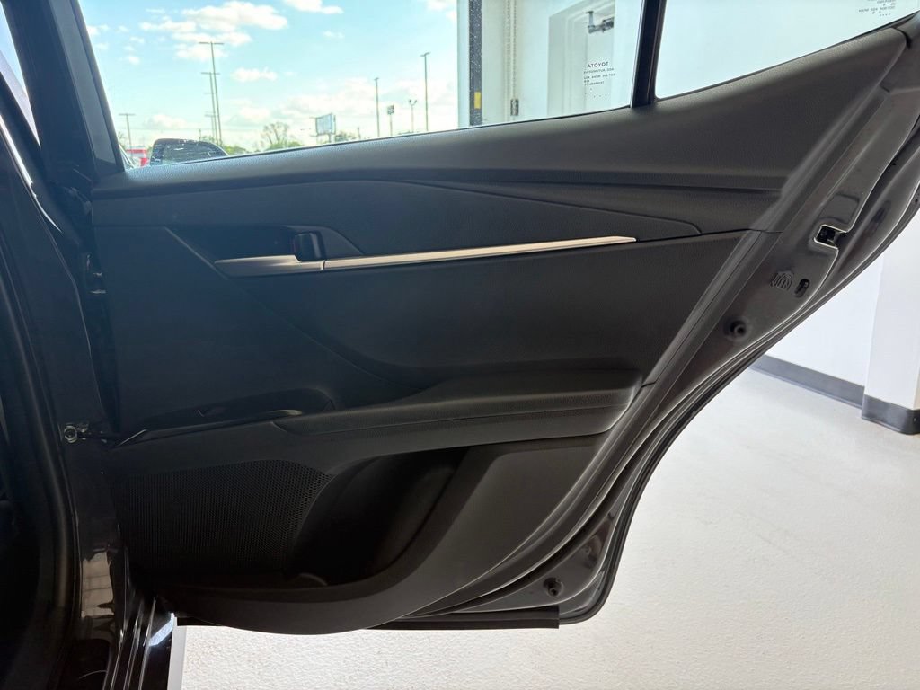 Used 2025 Toyota Camry LE FWD image 33