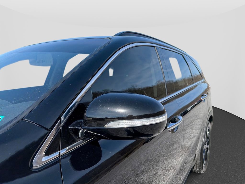 Used 2020 Kia Sorento S image 11