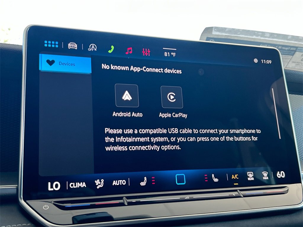 New 2026 Volkswagen Tiguan SE R-Line image 25