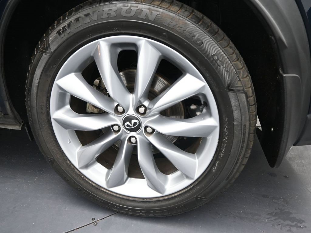 Used 2019 INFINITI QX50 Essential w/ Premium Audio Package image 47