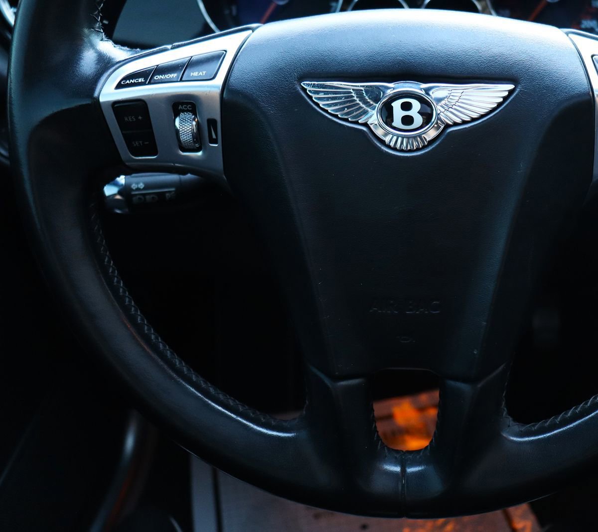 Used 2012 Bentley Flying Spur Flying Spur Speed w/ Convenience Specification Pkg AWD/4WD image 61