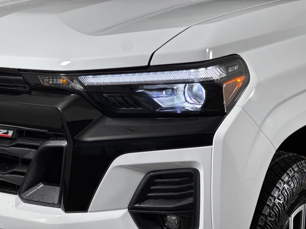 New 2026 Chevrolet Colorado Z71 w/ Technology Package AWD/4WD image 2