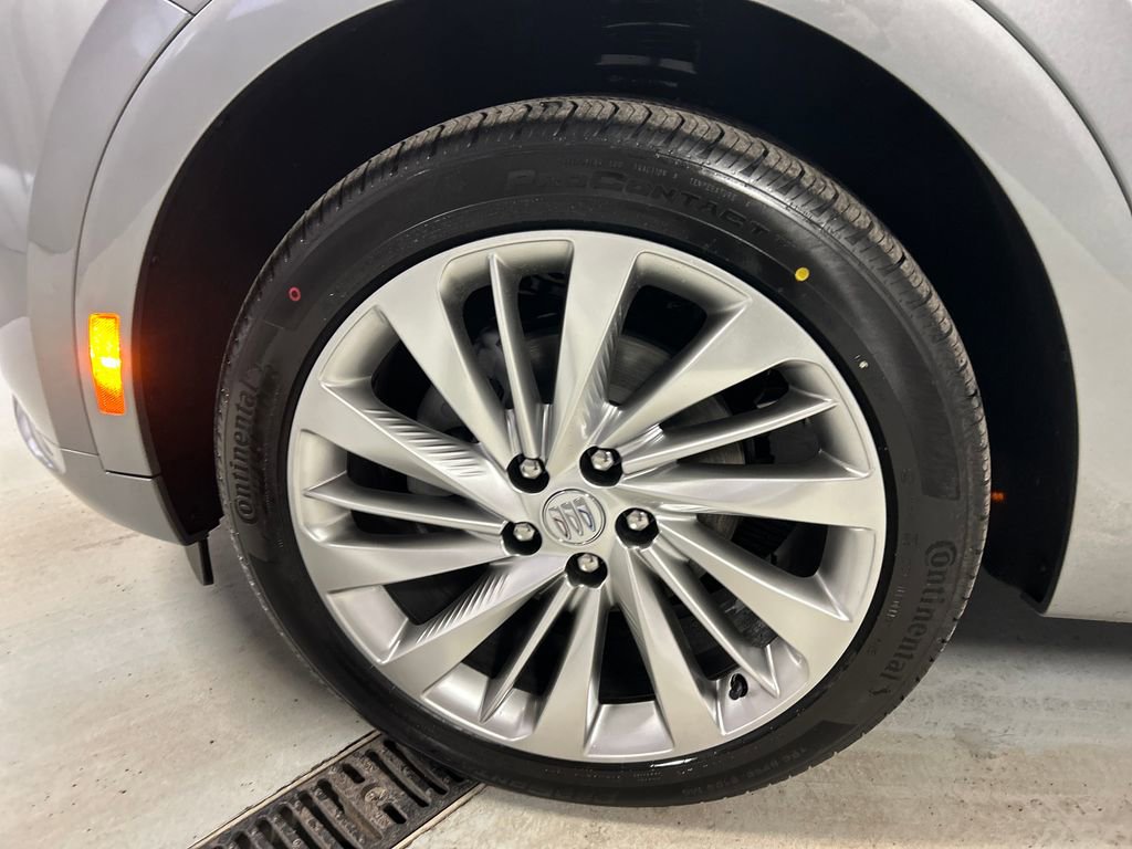 New 2026 Buick Envision Avenir image 9