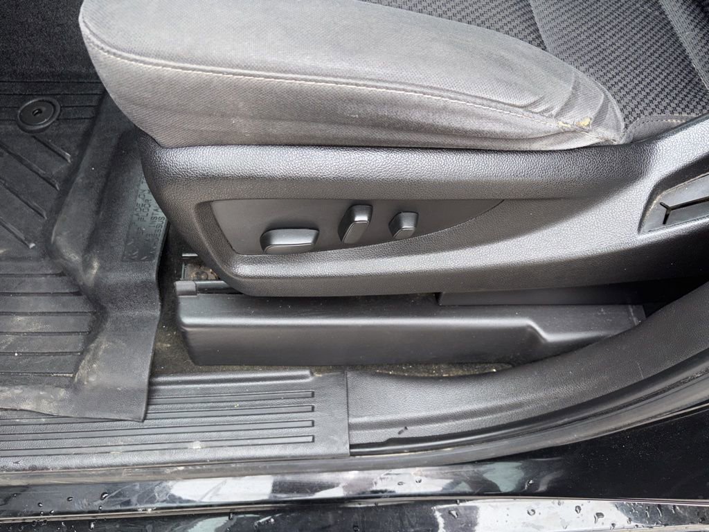 Used 2017 Chevrolet Silverado 1500 LT w/ Texas Edition image 11