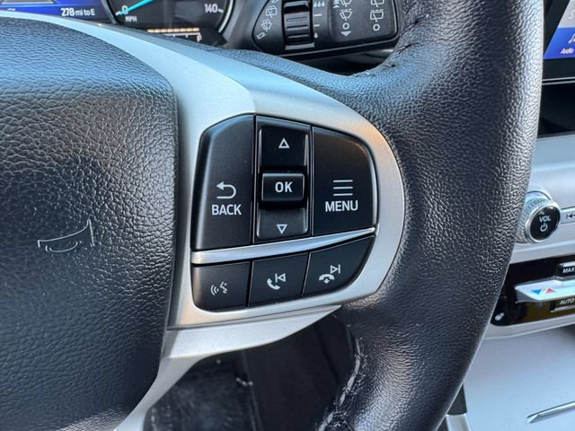 Used 2024 Ford Explorer XLT w/ Equipment Group 202A AWD/4WD image 24