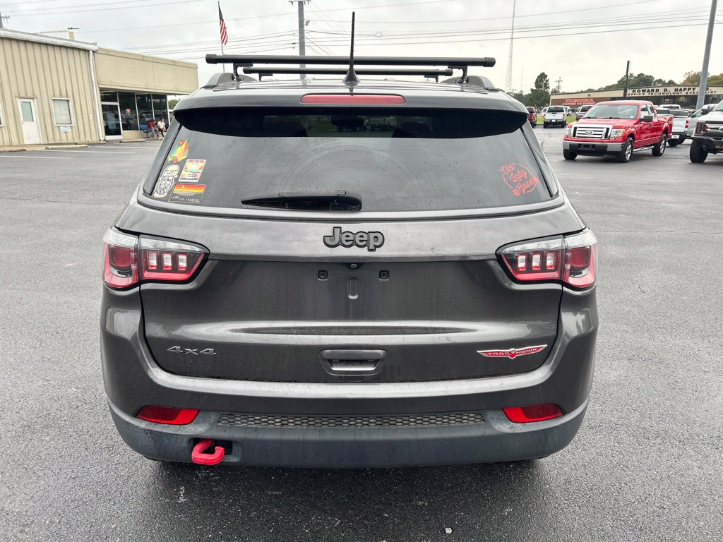 Used 2019 Jeep Compass Trailhawk AWD/4WD image 6