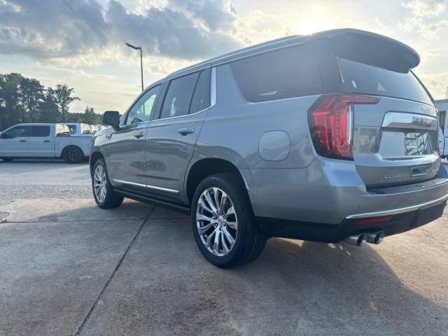 Certified 2023 GMC Yukon Denali RWD image 3
