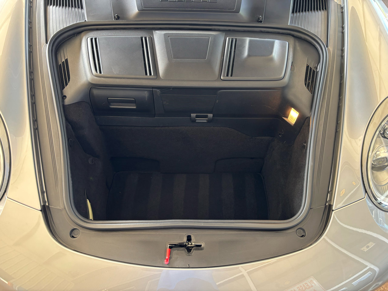 Used 2011 Porsche 911 Turbo image 37