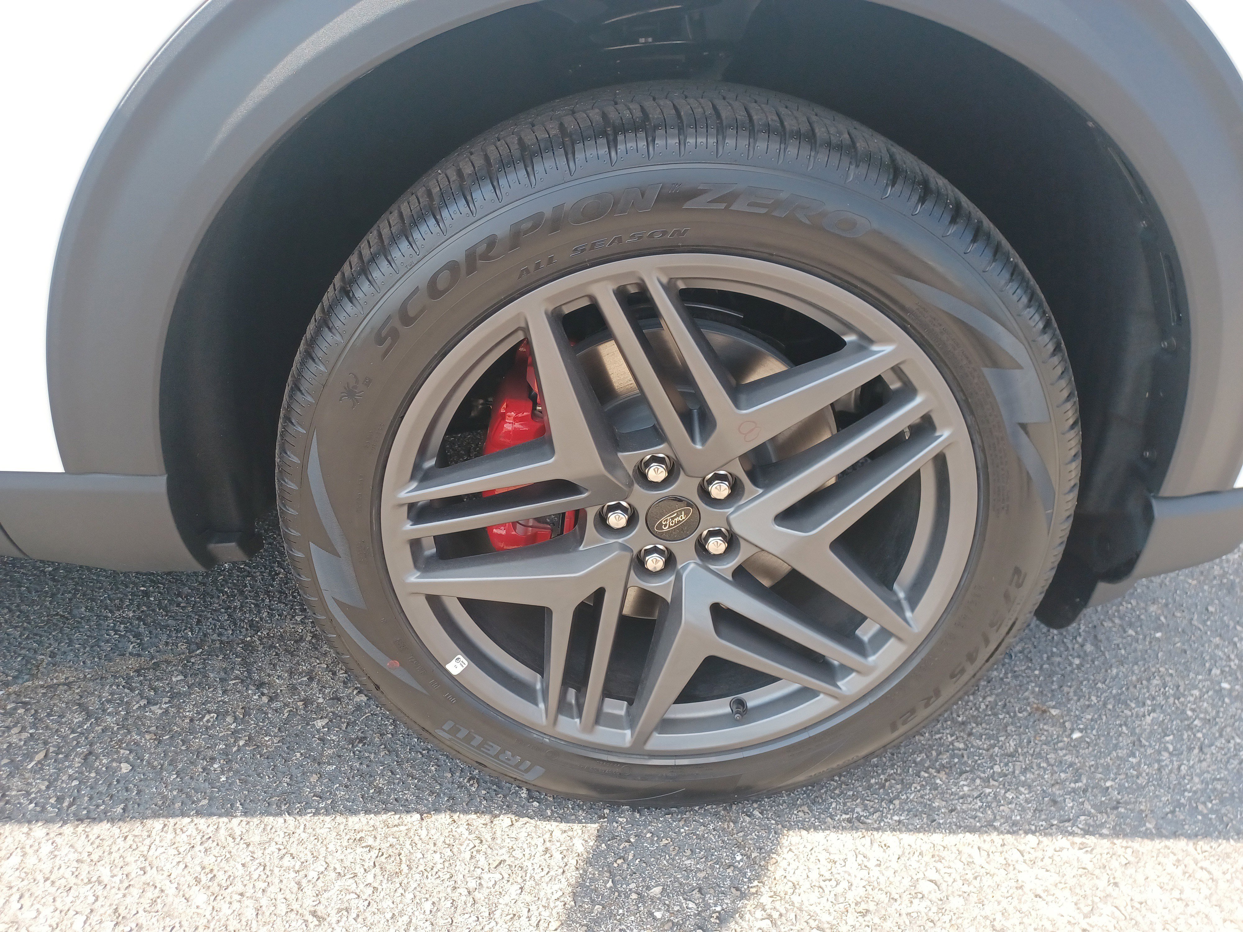 New 2025 Ford Explorer ST-Line w/ Premium Package image 8