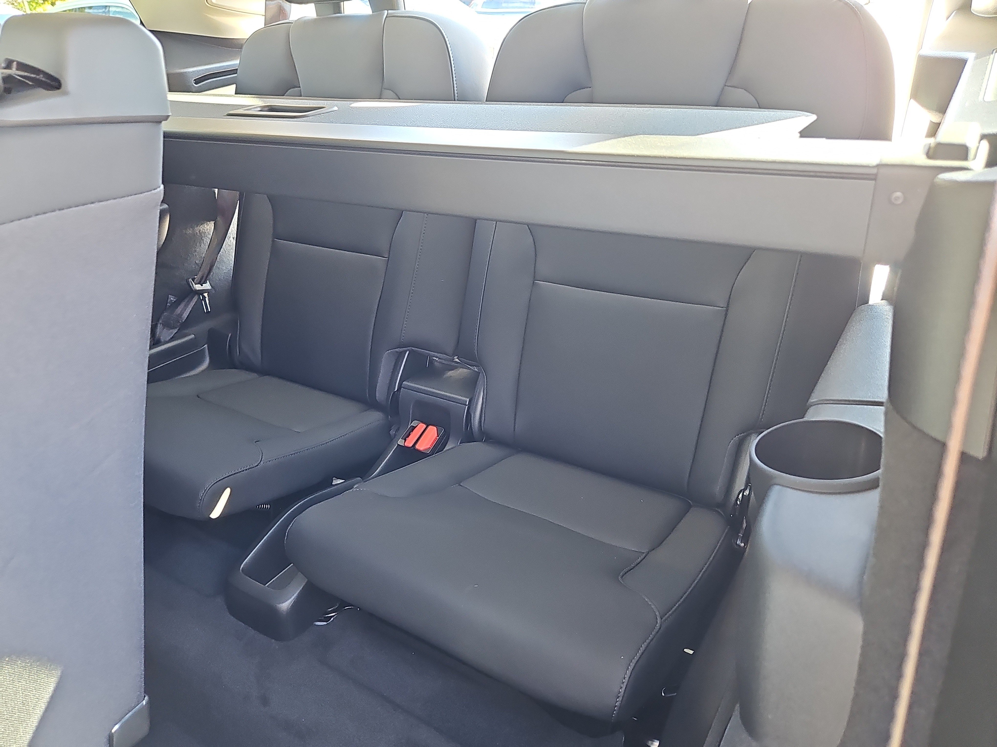 New 2027 Volvo XC90 B5 Core AWD/4WD image 21