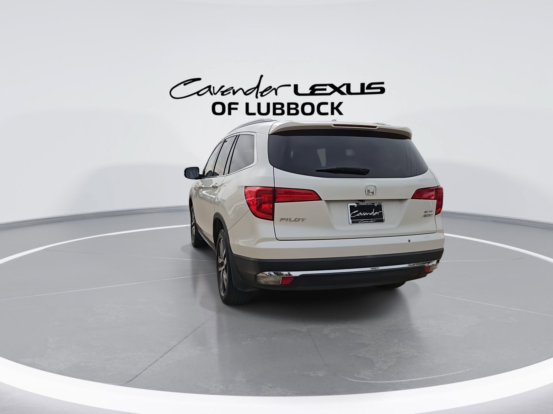 Used 2017 Honda Pilot Elite image 7