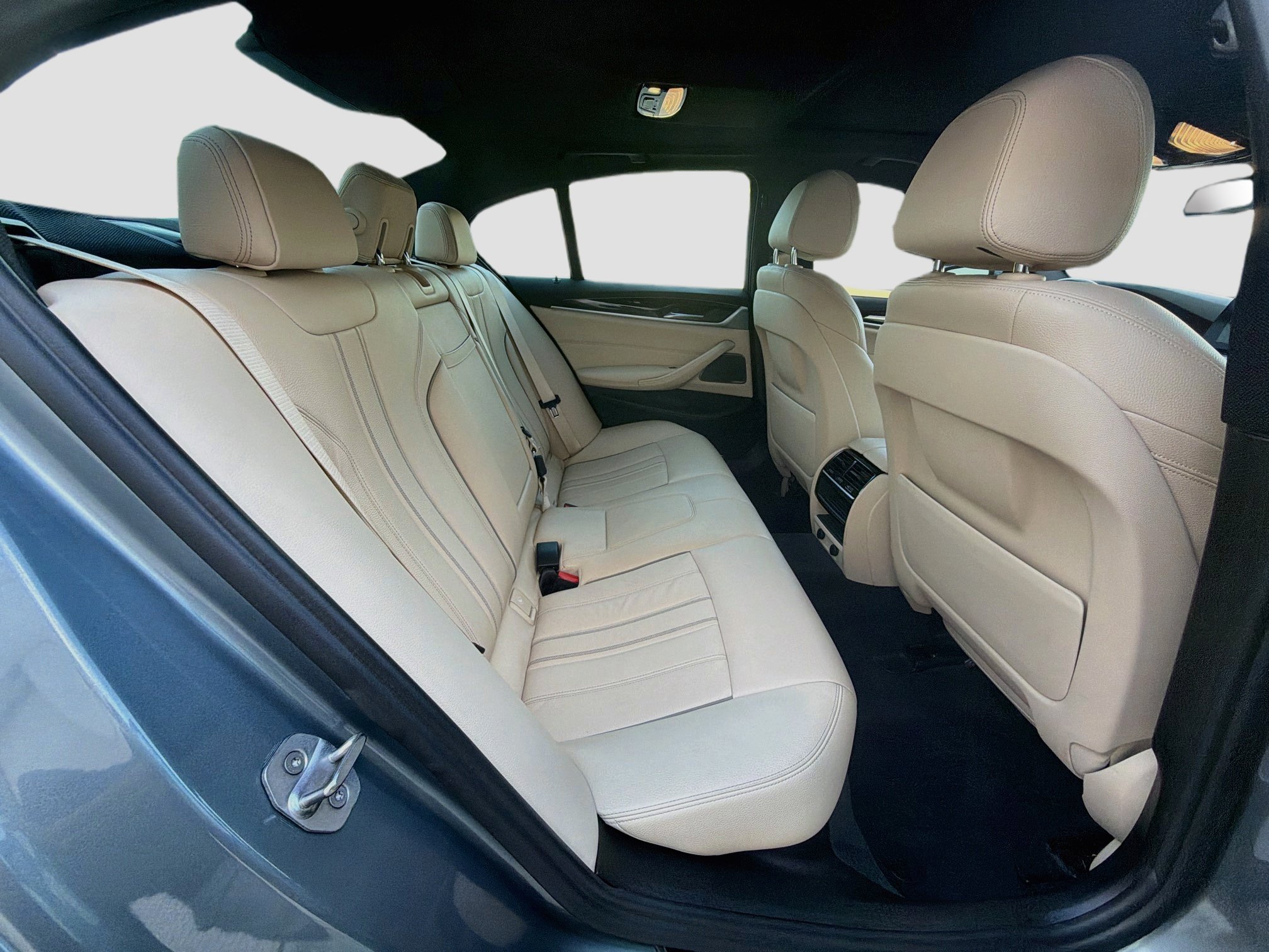 Used 2019 BMW 540i w/ Convenience Package RWD image 29
