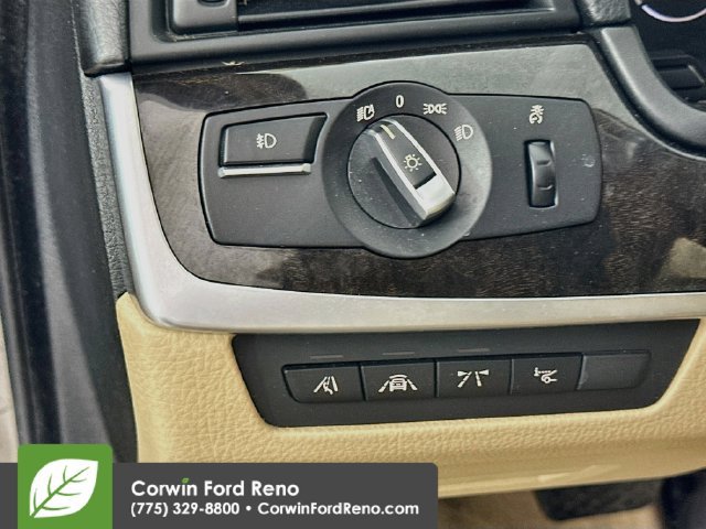 Used 2015 BMW 528i Sedan RWD image 9