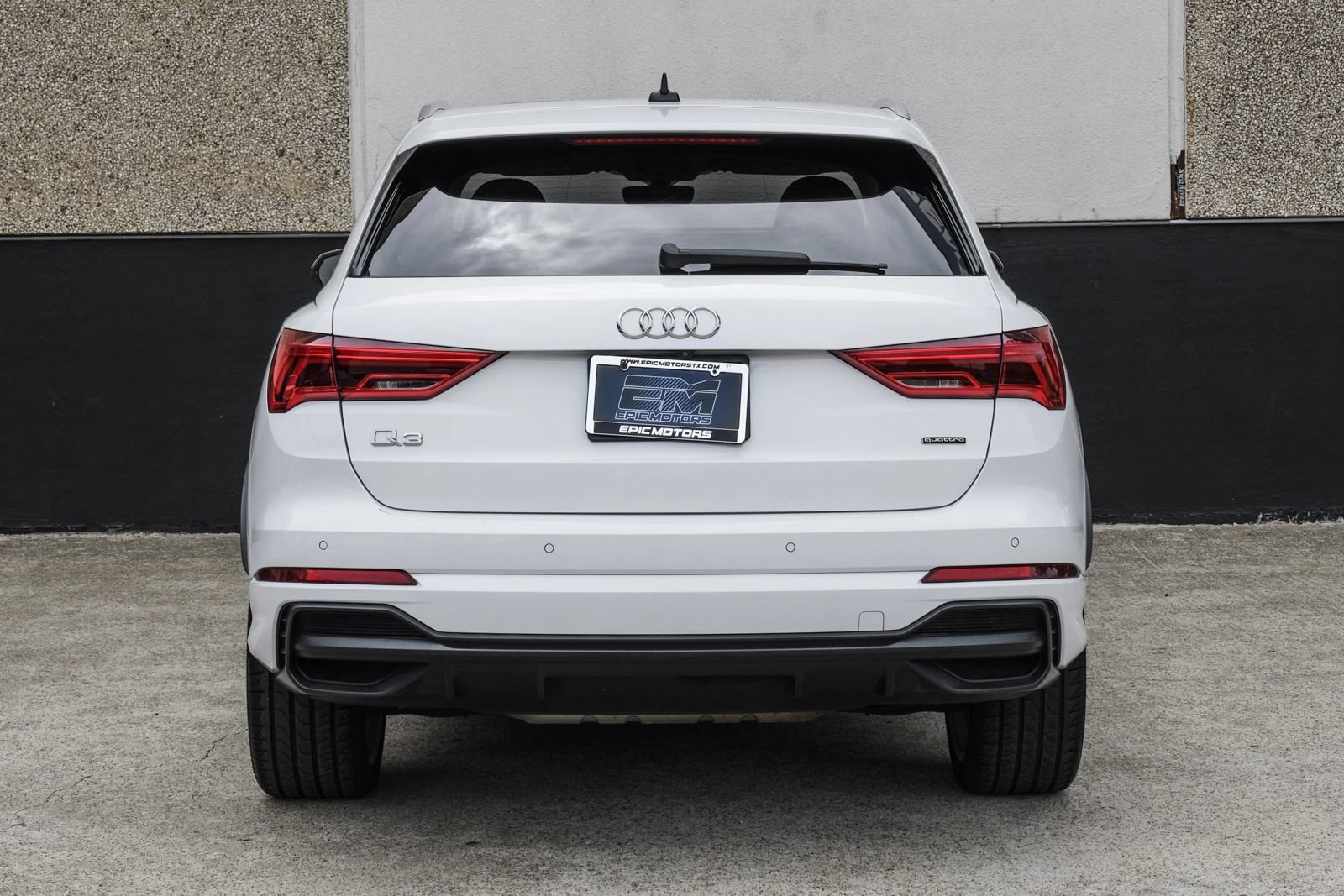 Used 2020 Audi Q3 2.0T Premium Plus w/ Premium Plus Package AWD/4WD image 10