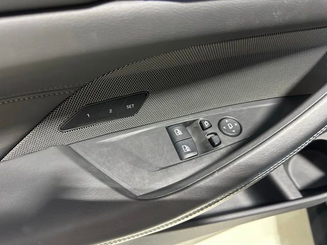 Used 2024 BMW M4 Competition w/ Executive Package RWD image 39