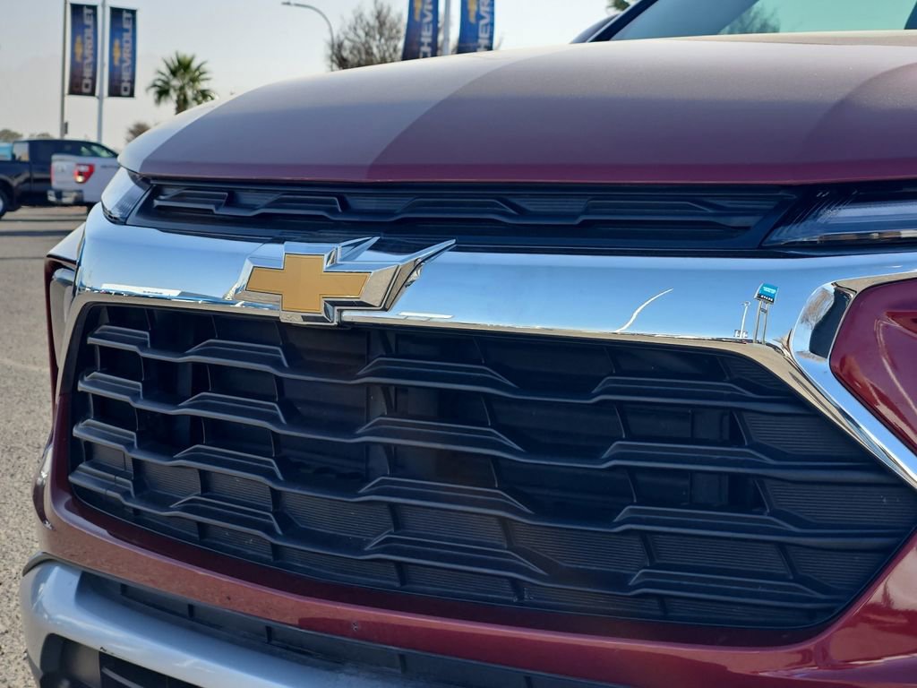 Used 2024 Chevrolet TrailBlazer LT w/ LT Cold Weather Package image 7