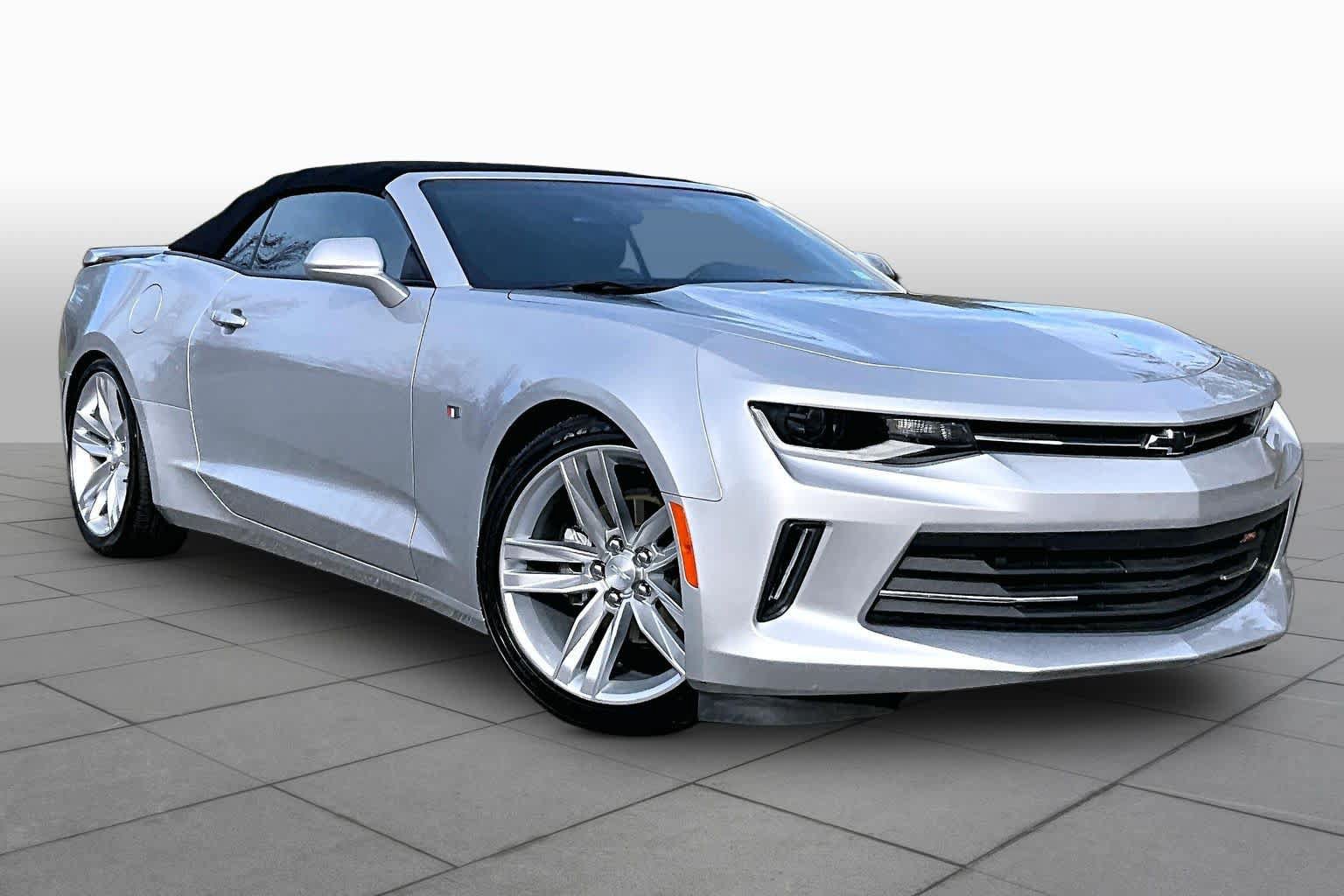 Used 2017 Chevrolet Camaro LT w/ RS Package RWD image 3