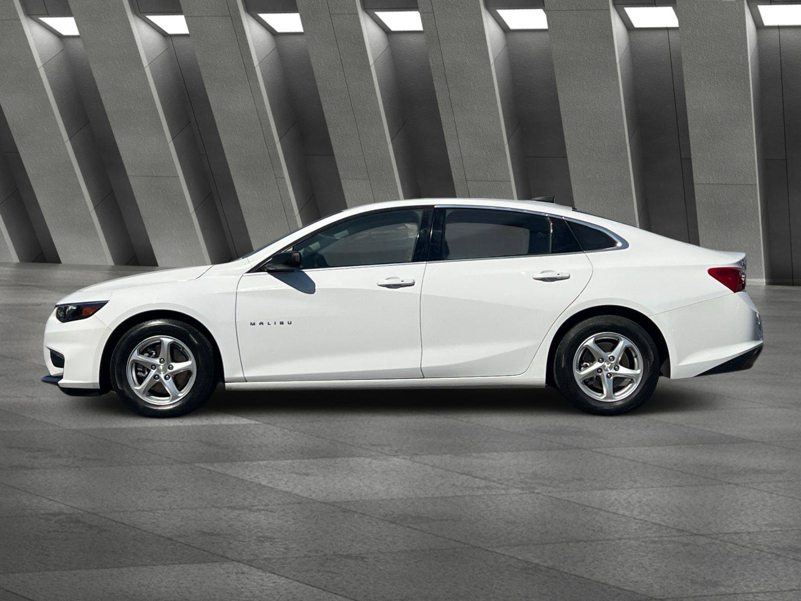Used 2018 Chevrolet Malibu LS FWD image 7