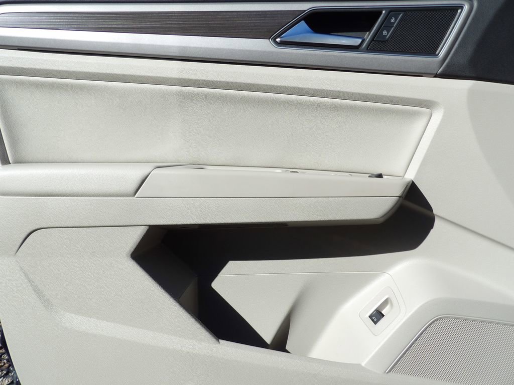 Used 2019 Volkswagen Atlas SE image 8