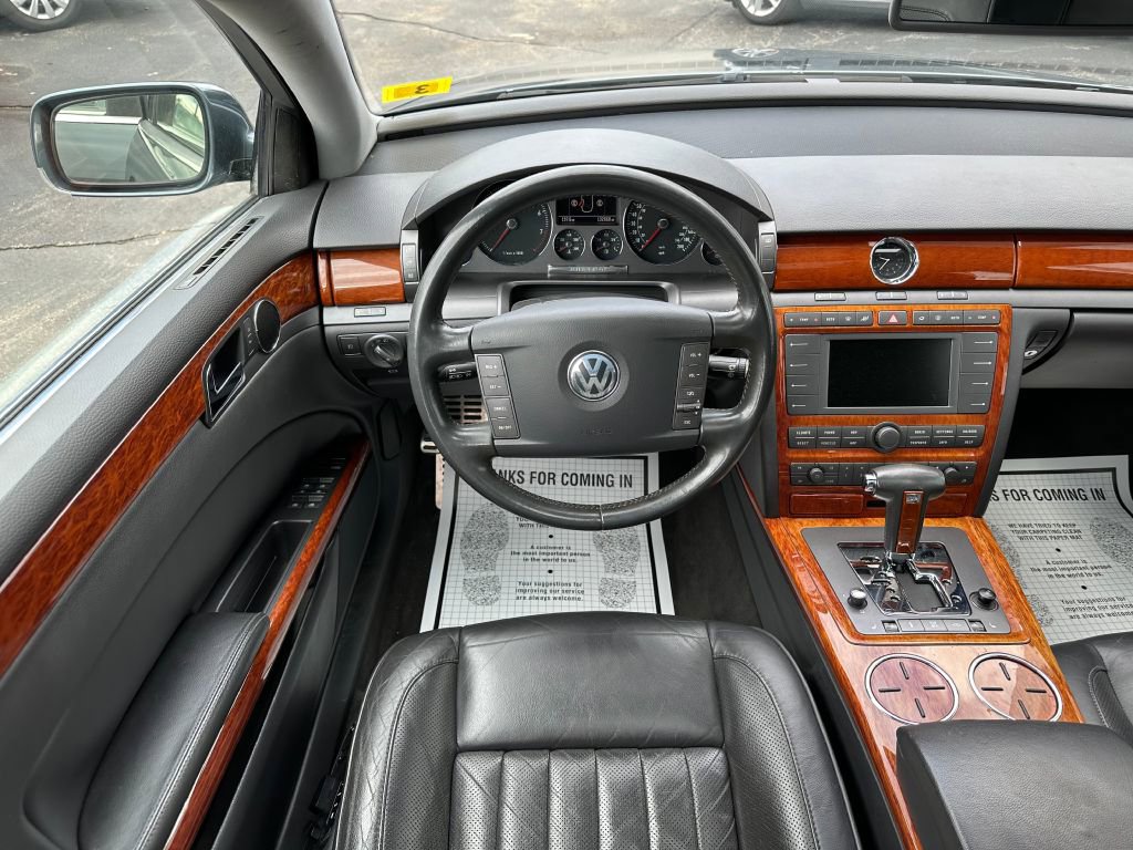 Used 2005 Volkswagen Phaeton V8 AWD/4WD image 20