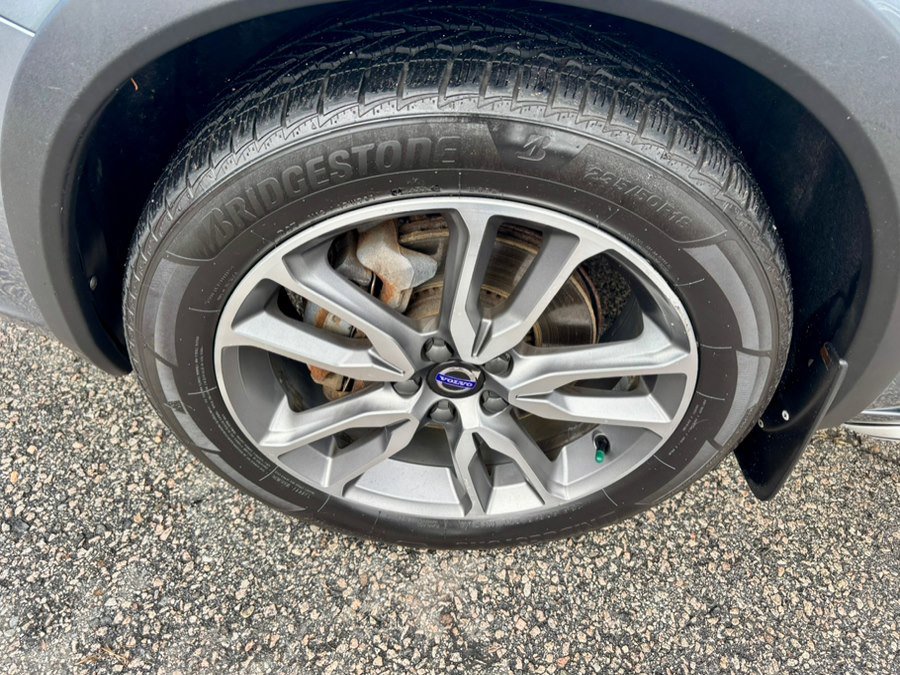 Used 2018 Volvo V60 T5 Cross Country w/ Convenience Package AWD/4WD image 33