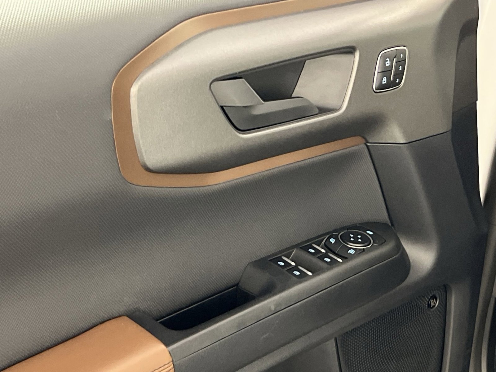 Used 2025 Ford Bronco Sport Outer Banks w/ Outer Banks Tech Package+ image 16