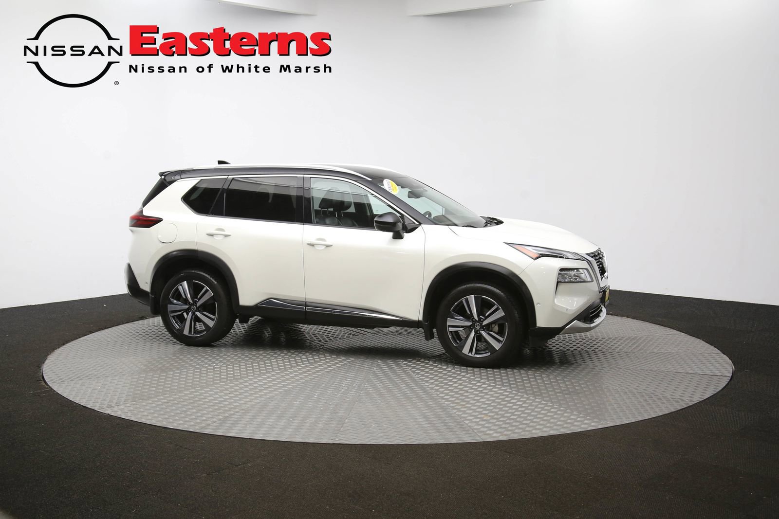 Used 2021 Nissan Rogue Platinum image 87