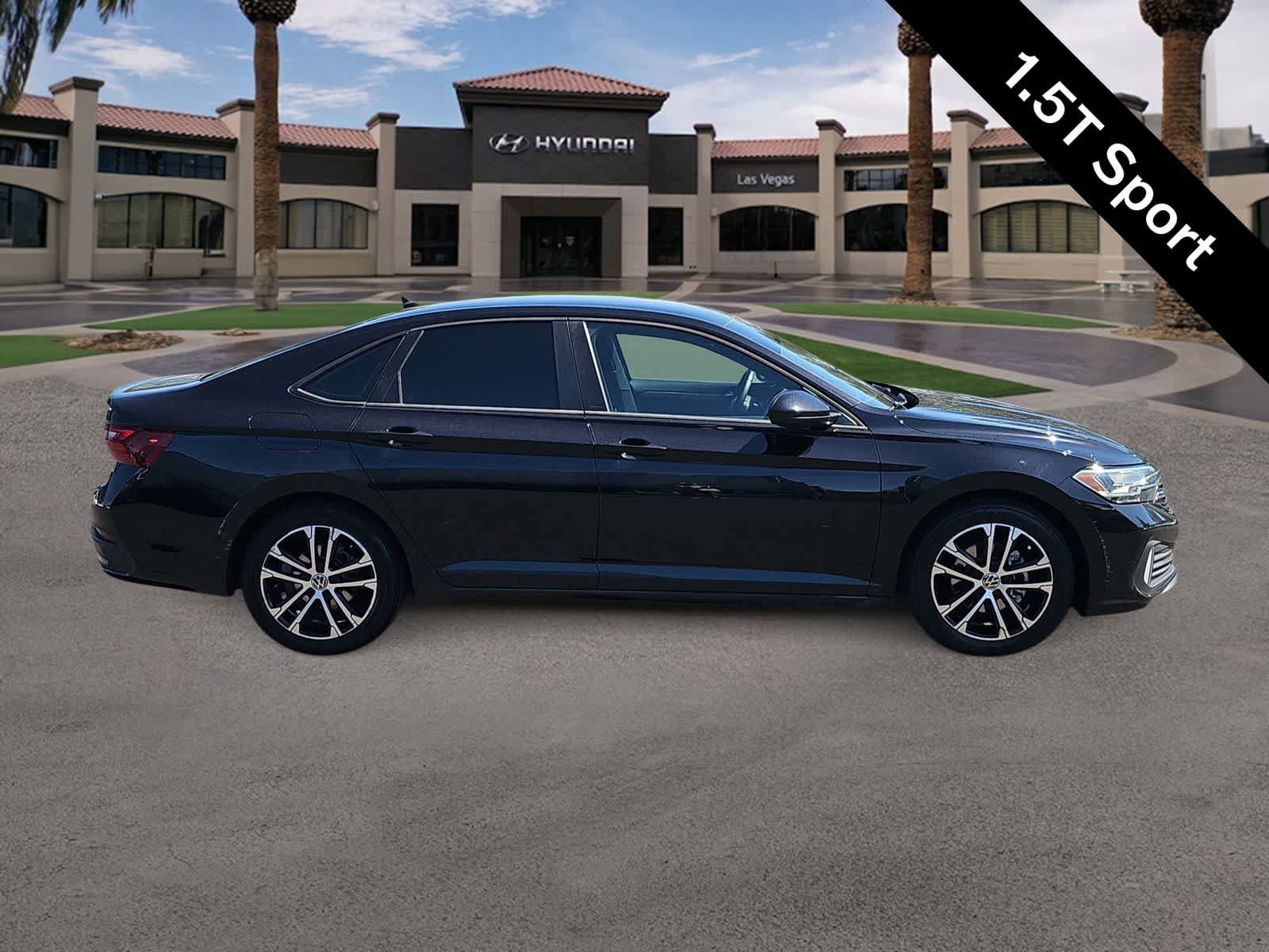 Used 2022 Volkswagen Jetta Sport FWD image 9