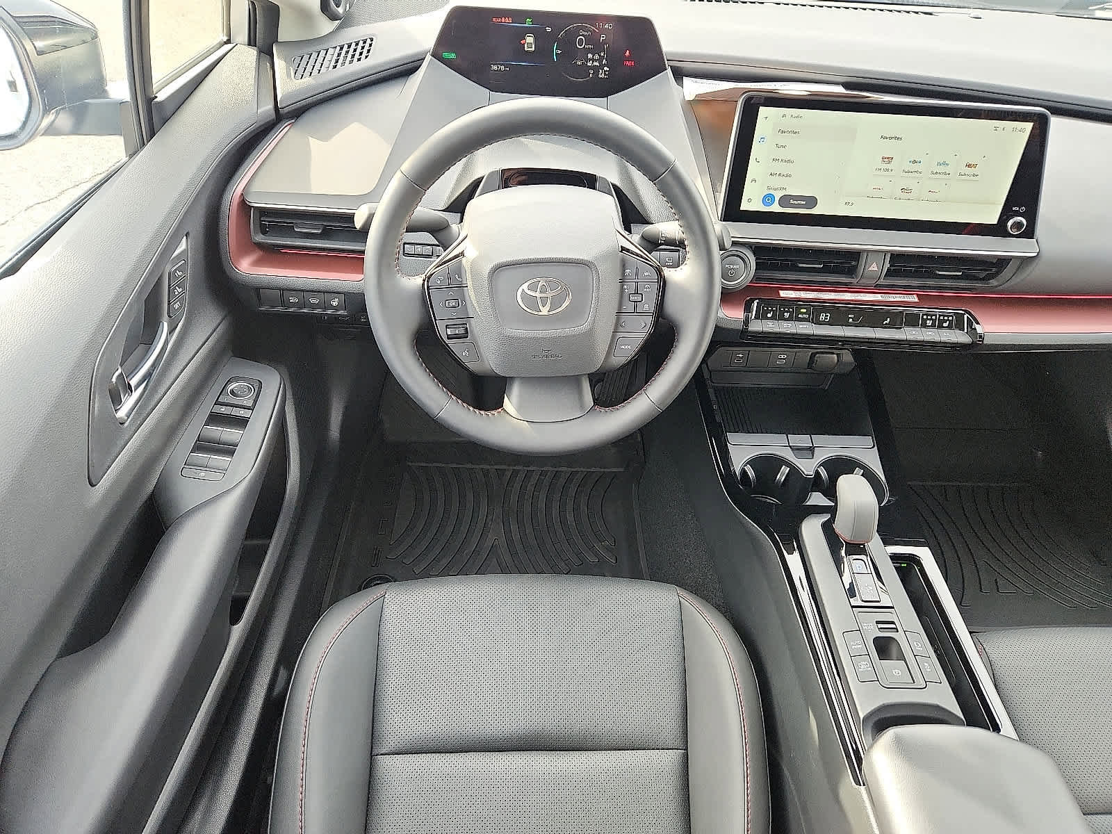 Used 2025 Toyota Prius Plug-In Hybrid w/ Limited Premium Package image 13