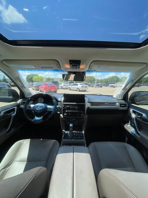 Used 2023 Lexus GX 460 Luxury AWD/4WD image 12