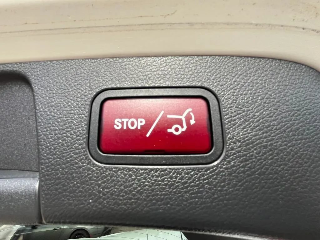 Used 2015 Mercedes-Benz GLA 250 image 12